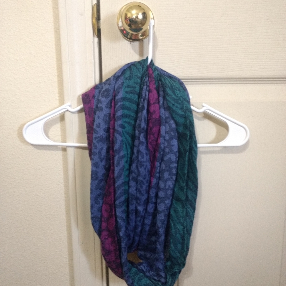 Scarfs